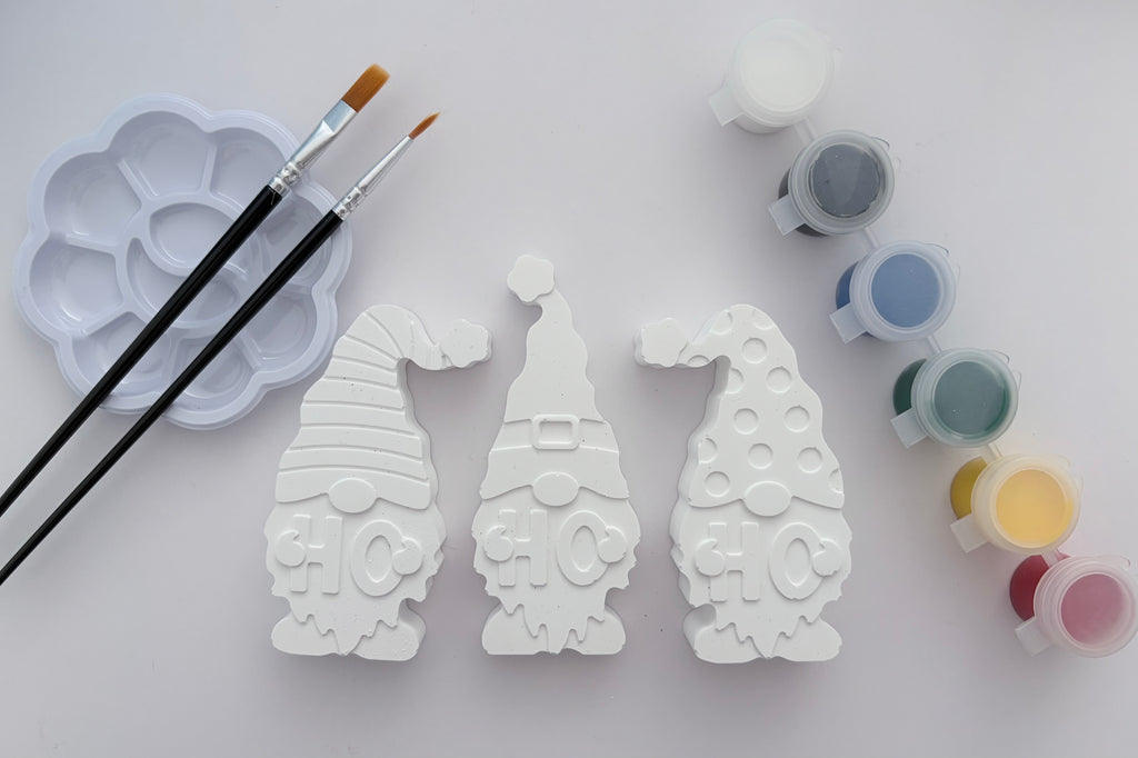 Ready-to-paint Christmas Gnomes
